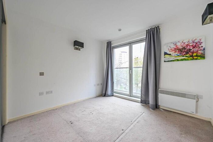 1 Bedroom Flat For Sale In Michigan Building, Canary Wharf, London, E14