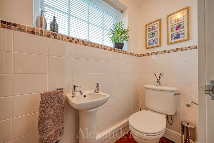 4 Bedroom Detached House For Sale In Stanley Road, Market Bosworth, Nuneaton, CV13