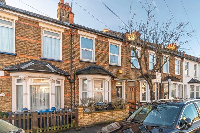 3 Bedroom Terraced House To Rent In Guildford Road, Selhurst, Croydon, CR0