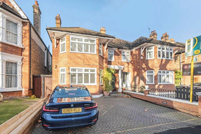 7 Bedroom House To Rent In Inchmery Road, Catford, London, SE6