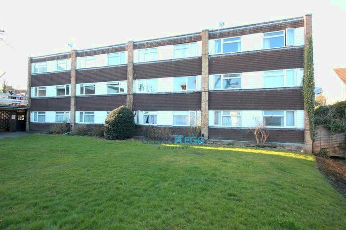1 Bedroom Flat To Rent In Seymour Road, Slough SL1