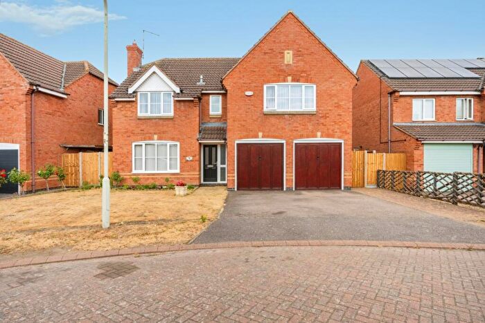5 Bedroom Detached House For Sale In Croxden Way, Elstow, Bedford, Bedfordshire, MK42