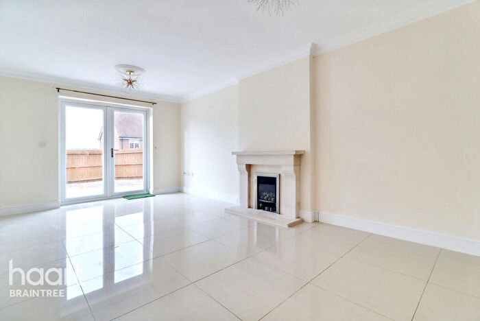 4 Bedroom Detached House To Rent In Mill Park Drive, Braintree, CM7