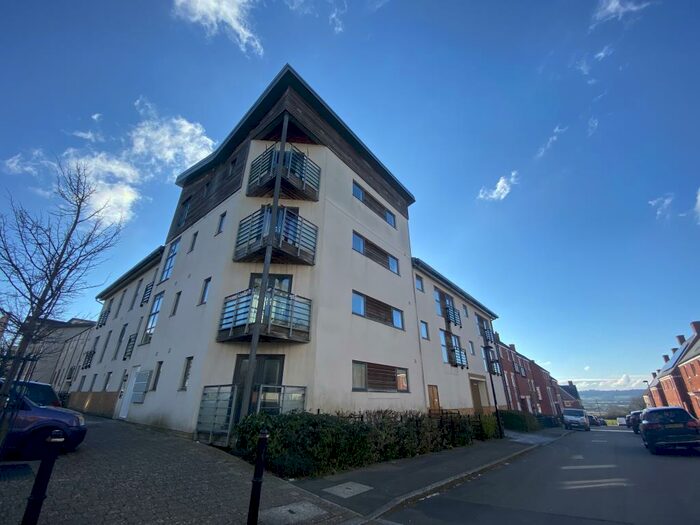 2 Bedroom Flat To Rent In Old Town, SN1