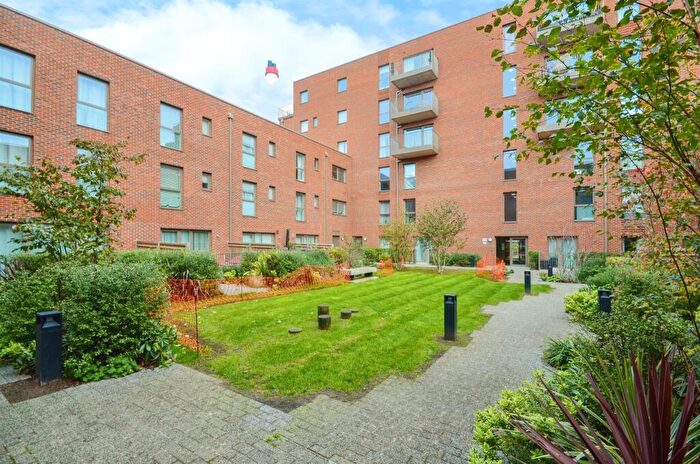 3 Bedroom Apartment For Sale In Lensview Close, Harrow, HA1