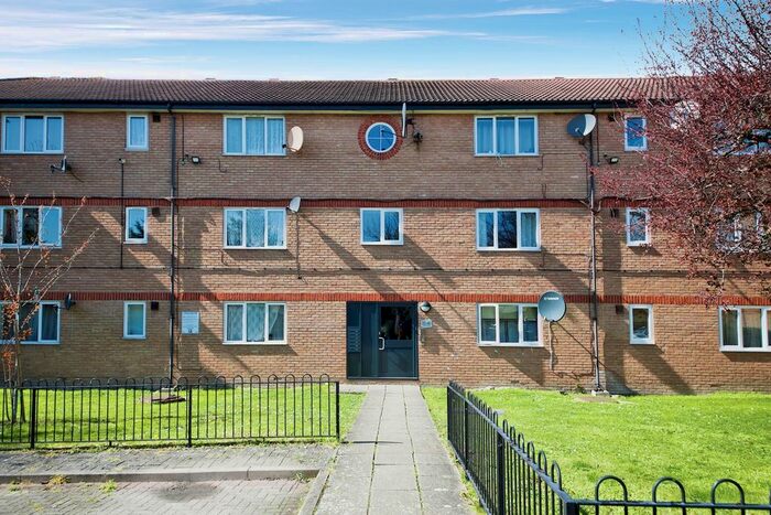 1 Bedroom Flat To Rent In Harrier Way, Beckton, E6