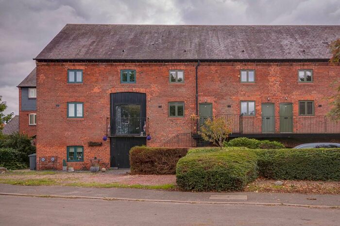 3 Bedroom Barn Conversion To Rent In Mill Green, The Wharf, Shardlow, DE72