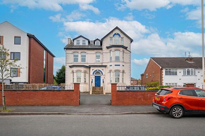2 Bedroom Apartment For Sale In Park Road, Southport, PR9