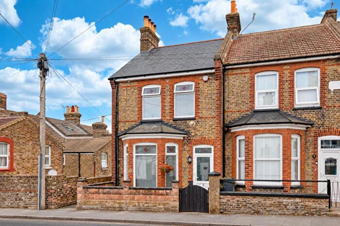 2 Bedroom End Of Terrace House For Sale In Cecilia Road, Ramsgate, Kent, CT11
