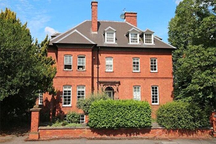 1 Bedroom Apartment For Sale In Overton Park Road, Cheltenham, Gloucestershire, GL50