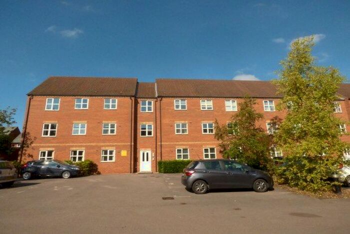 2 Bedroom Flat To Rent In Chilwell Beeston, Nottingham, NG9