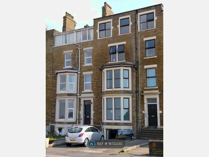2 Bedroom Flat To Rent In Marine Road West, Morecambe, LA3