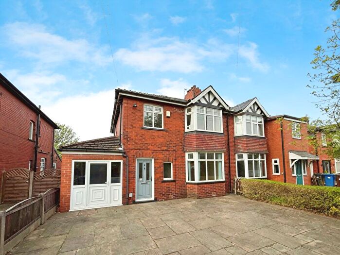 3 Bedroom Semi-Detached House To Rent In Stand Lane, Radcliffe, Manchester, M26