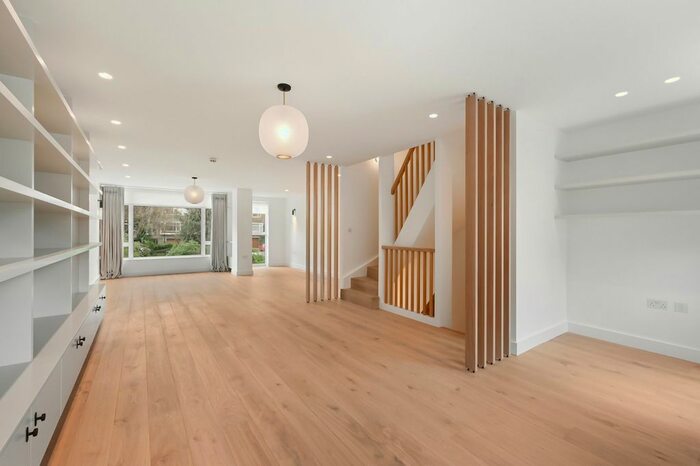 5 Bedroom Detached House To Rent In Woodsford Square, London, W14