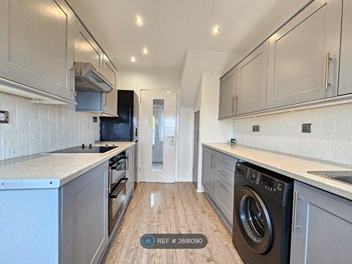 2 Bedroom Terraced House To Rent In Berwick Road, Port Glasgow, PA14