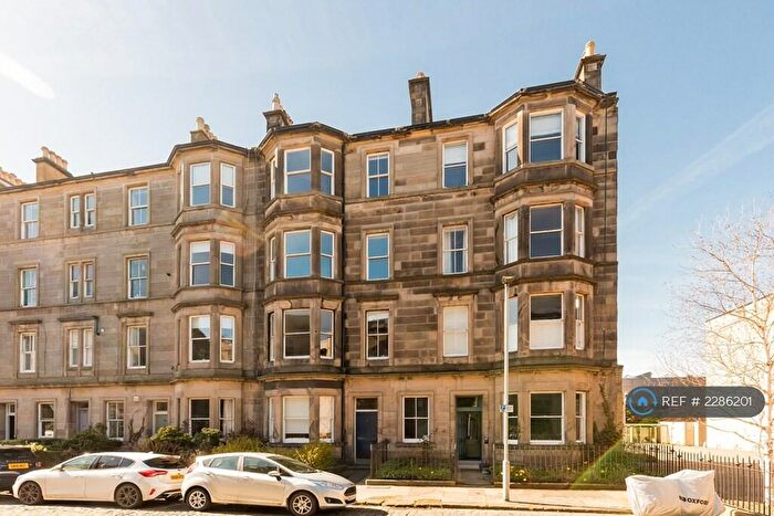 3 Bedroom Flat To Rent In Perth Street, Edinburgh, EH3