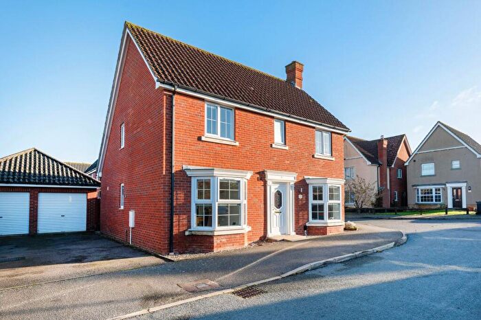 4 Bedroom Detached House For Sale In Scrumpy Way, Banham, NR16