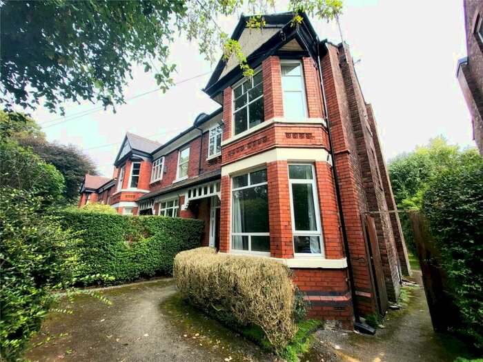 Flat To Rent In Moorland Road, Manchester, Greater Manchester, M20