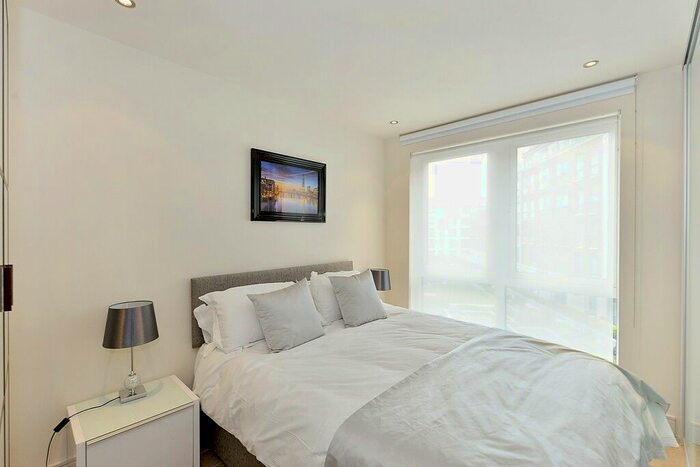 1 Bedroom Flat To Rent In Chelsea Creek, Fulham, SW6