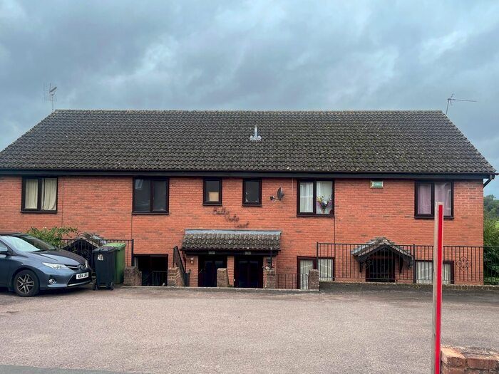 2 Bedroom Flat To Rent In Fourth Avenue, Ross-On-Wye, HR9