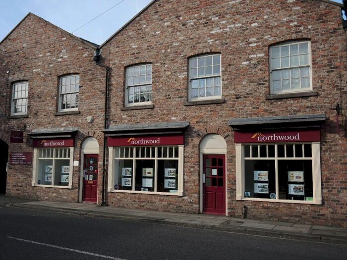 2 Bedroom Flat To Rent In West Derby Village, West Derby, Liverpool, L12