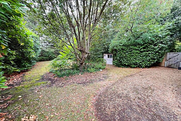 2 Bedroom Flat To Rent In Bournemouth, BH2