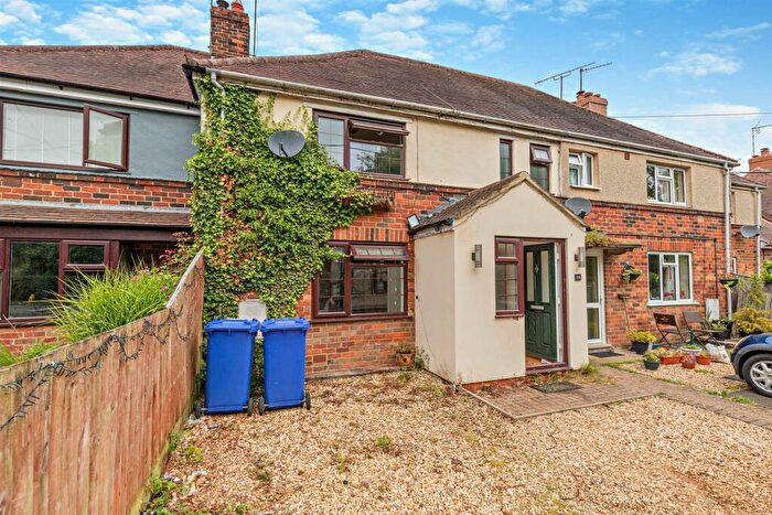 3 Bedroom Terraced House For Sale In West End, Silverstone, NN12