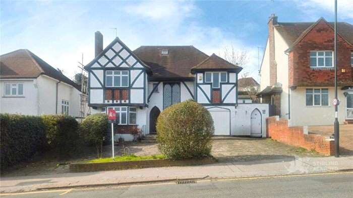 5 Bedroom Detached House To Rent In Pampisford Road, Purley, CR8
