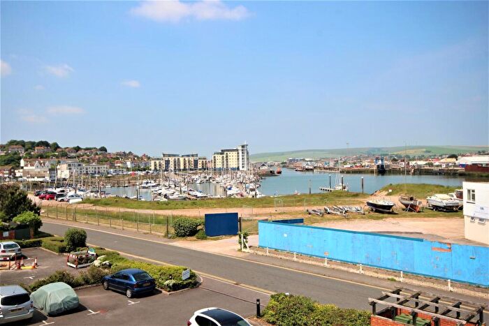 2 Bedroom Flat To Rent In Mariners Wharf, Fort Road, Newhaven, East Sussex, BN9