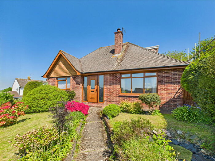 3 Bedroom Chalet For Sale In Oak Close, Ottery St. Mary, EX11