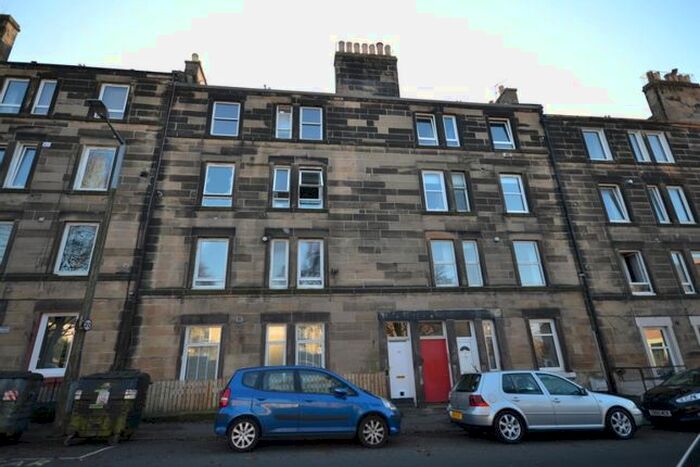 1 Bedroom Flat To Rent In Moat Street, Slateford, Edinburgh, EH14