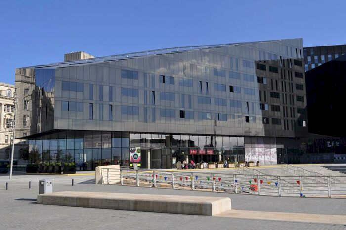 Garage / Parking To Rent In Mann Island, Liverpool, Merseyside, L3