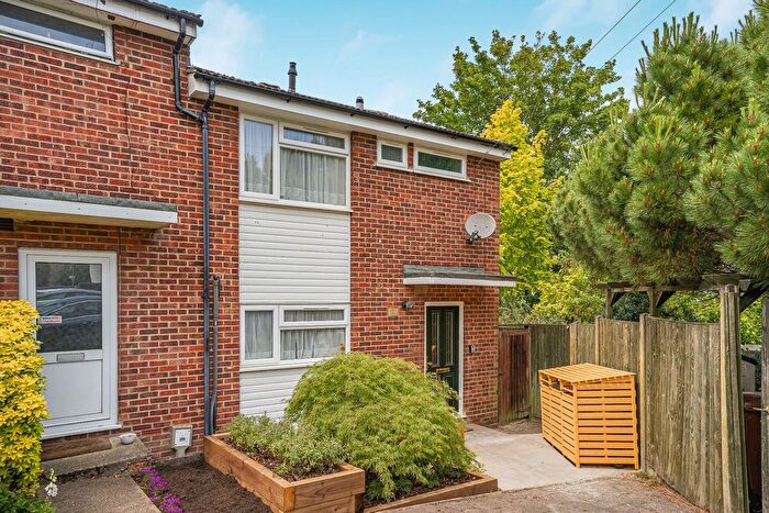 2 Bedroom Terraced House For Sale In Glebe Close, Essendon, Hatfield, AL9
