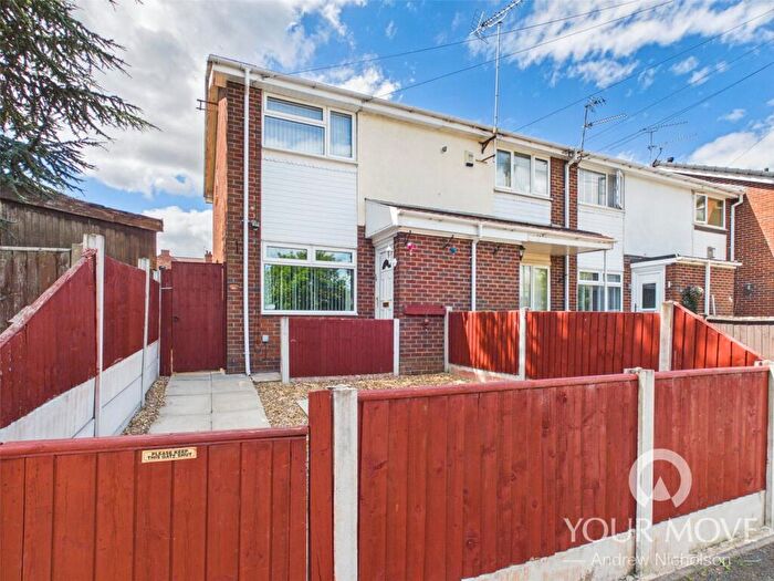 2 Bedroom End Of Terrace House For Sale In Brooklands Grove, Crewe, Cheshire, CW1
