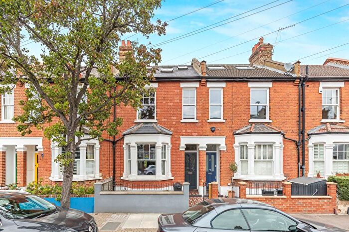 4 Bedroom Terraced House For Sale In Littleton Street, London, SW18