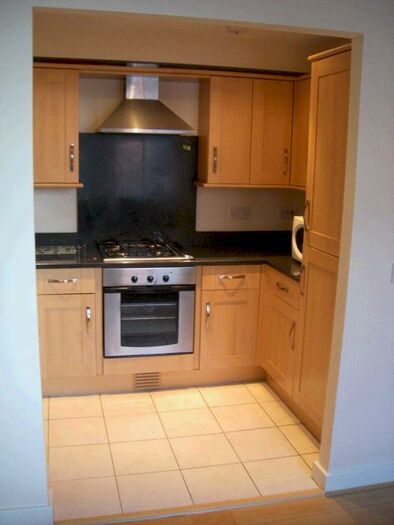 4 Bedroom Apartment To Rent In Wynnstay Grove Manchester, M14