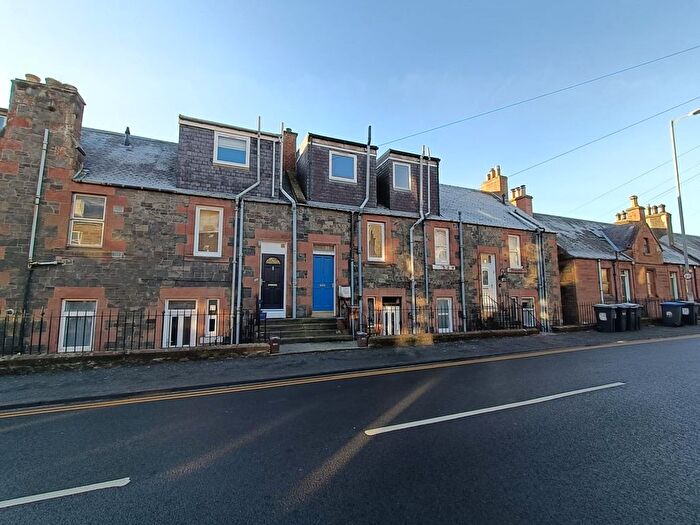 2 Bedroom Flat To Rent In Magdala Terrace, Galashiels, TD1