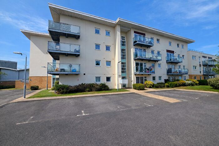 2 Bedroom Flat To Rent In Bircham Road, Southend-On-Sea, Essex, SS2
