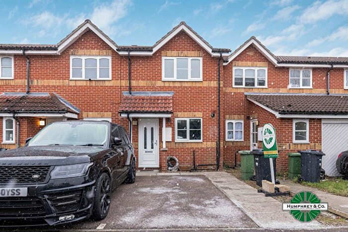 2 Bedroom Terraced House For Sale In Carriage Mews, Ilford, IG1