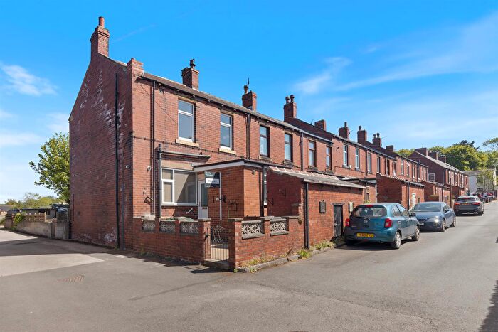 2 Bedroom Semi-Detached House For Sale In Woodbine Terrace, Clayton West, Huddersfield, HD8