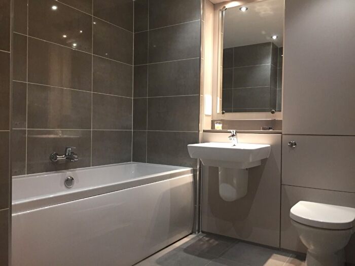 2 Bedroom Flat To Rent In Kinness House, St Andrews, Fife, KY16