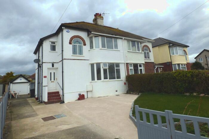 3 Bedroom House To Rent In Maesgwyn Road, Penrhyn Bay, LL30