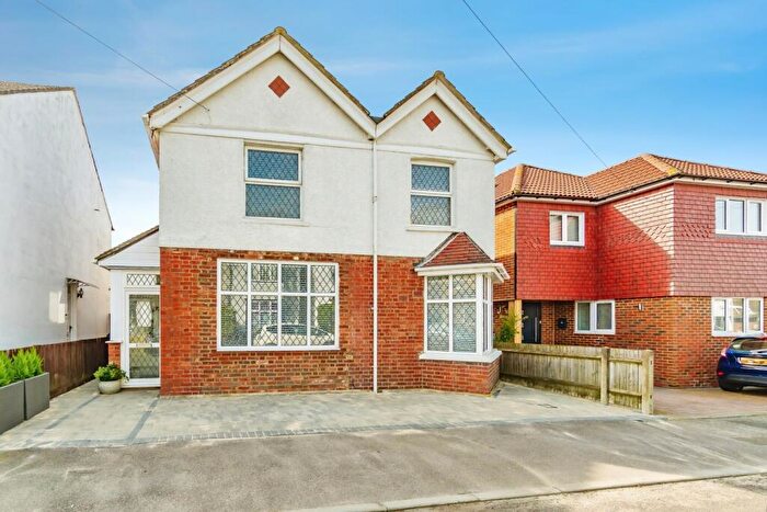 4 Bedroom Detached House For Sale In Addison Road, Caterham, Surrey, CR3