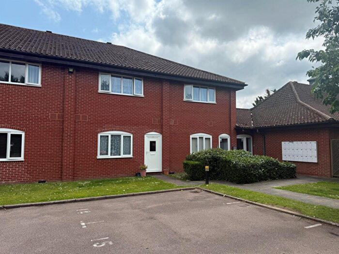 1 Bedroom Apartment For Sale In Cambridge Road, Puckeridge, Ware, SG11