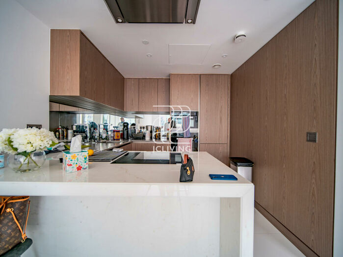 1 Bedroom Flat To Rent In Water Lane Landmark Place, EC3R