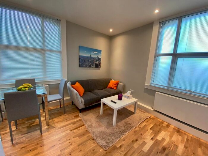 1 Bedroom Flat To Rent In Bowes Road, London, N13