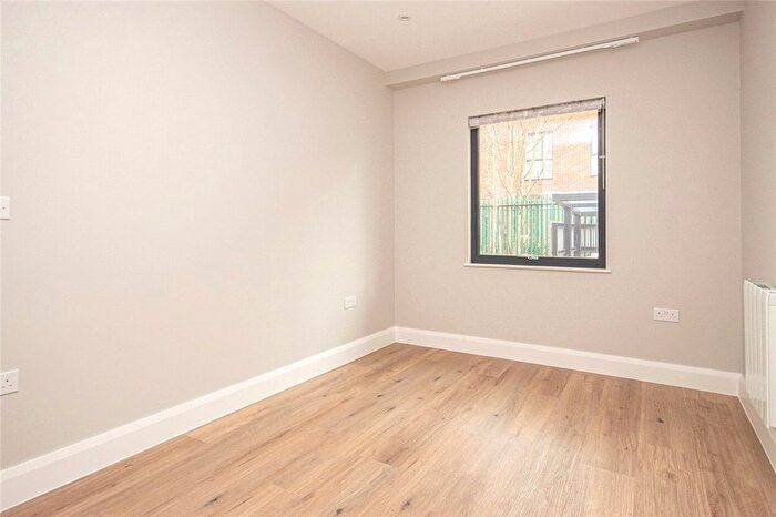 2 Bedroom Flat To Rent In Broadwater Road, Welwyn Garden City, AL7