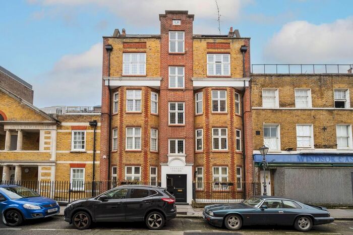 2 Bedroom Flat To Rent In Crawford Place, Marylebone, London, W1H