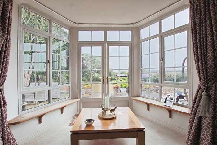 5 Bedroom Detached House For Sale In Sproatley Road, Flinton, HU11