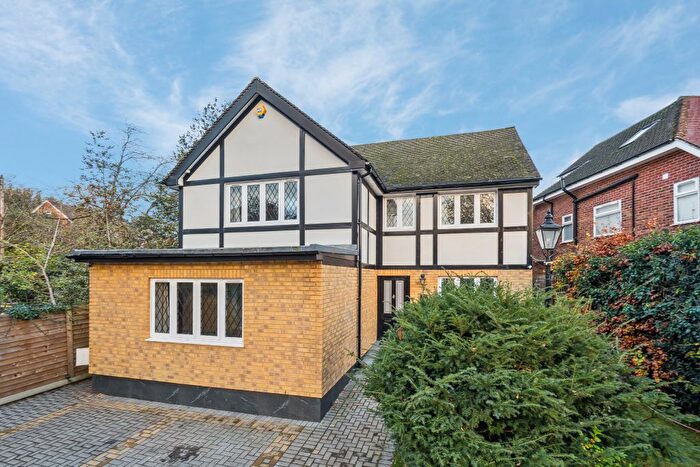 5 Bedroom Detached House For Sale In Grange Gardens, Pinner Village, HA5